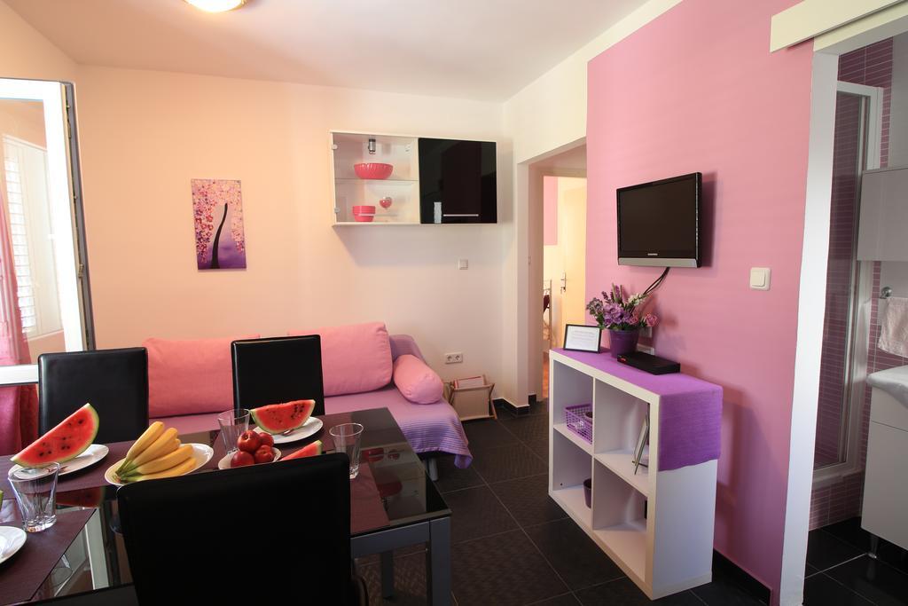Apartments Lavanda Примоштен Экстерьер фото